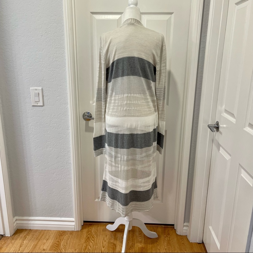 Cabi Nantucket Gray/Cream Long Duster Cardigan Size S - Picture 4 of 10